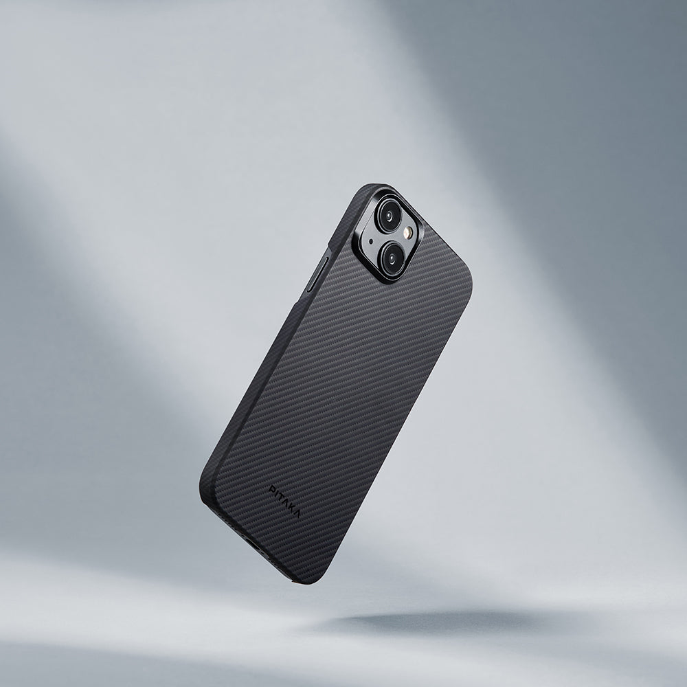 PİTAKA iPhone 15 Plus Magsafe Şarj Özellikli 600D Aramid Fiber Ultra-Slim Classic Serisi Black-Grey Twill Kılıf
