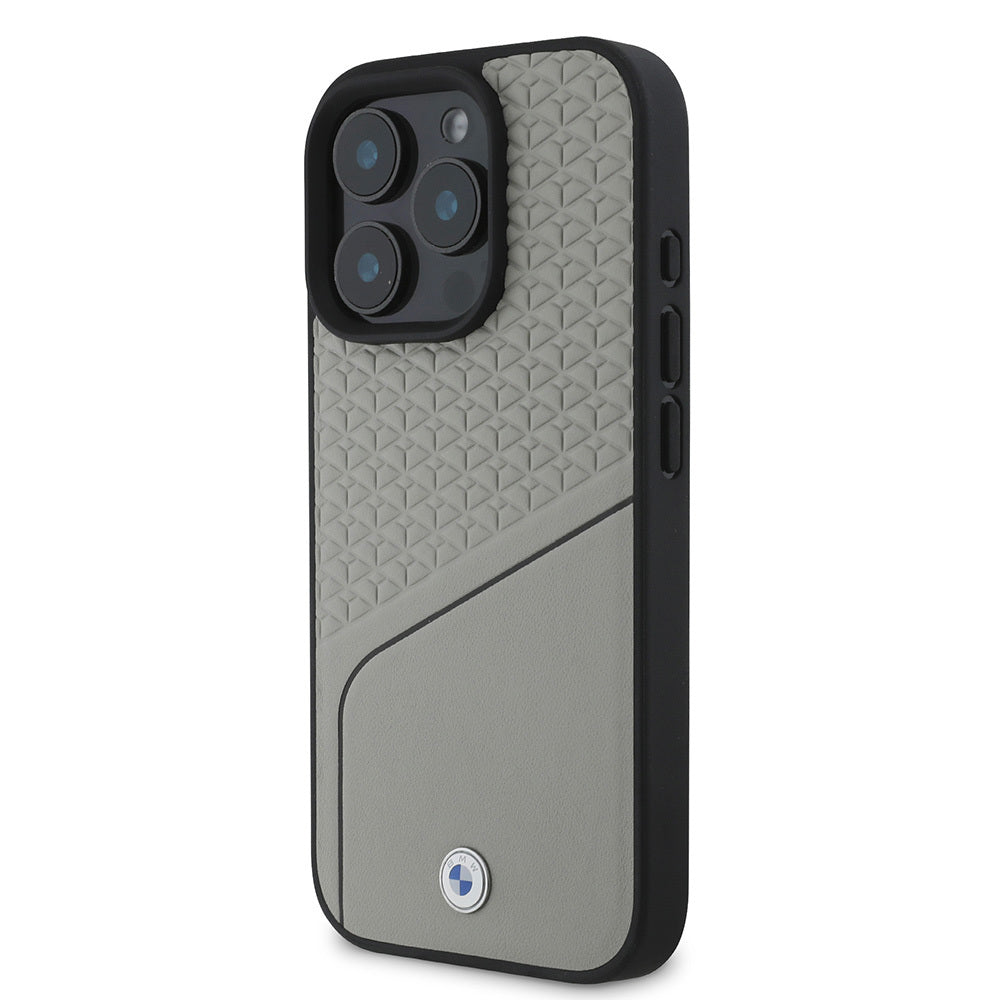 BMW İPhone 16 Pro Orjinal Lisanslı Magsafe Şarj Özellikli Metal Logolu Dokulu ve Çizgili Deri Gri Kılıf