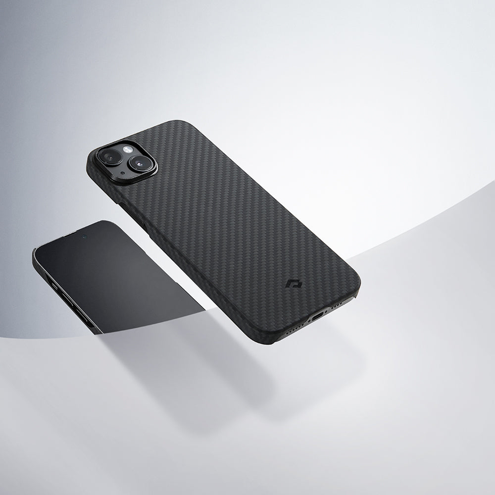 PİTAKA iPhone 15 Plus Magsafe Şarj Özellikli 1500D Aramid Fiber Ultra-Slim Classic Serisi Black-Grey Twill Kılıf