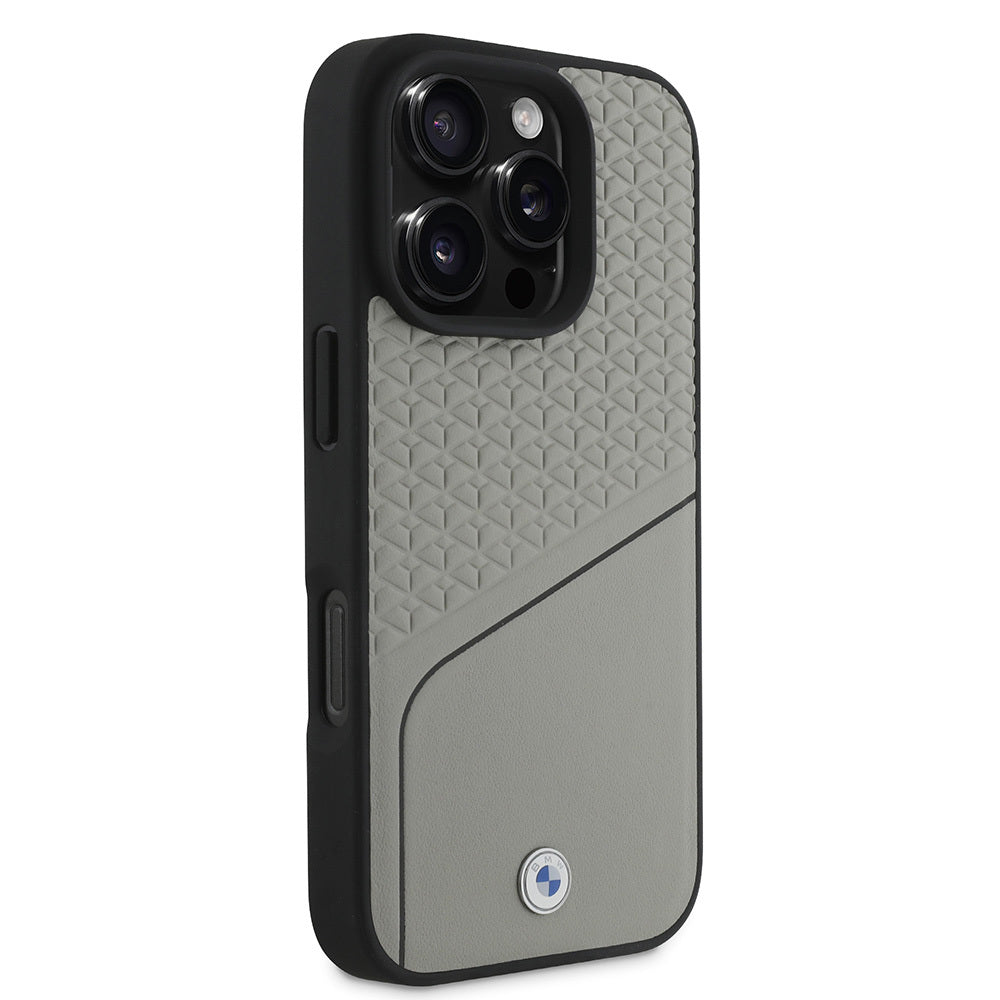 BMW İPhone 16 Pro Orjinal Lisanslı Magsafe Şarj Özellikli Metal Logolu Dokulu ve Çizgili Deri Gri Kılıf