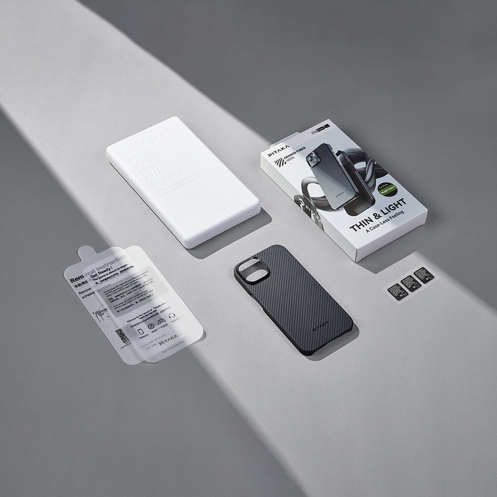 PİTAKA iPhone 15 Plus Magsafe Şarj Özellikli 600D Aramid Fiber Ultra-Slim Classic Serisi Black-Grey Twill Kılıf