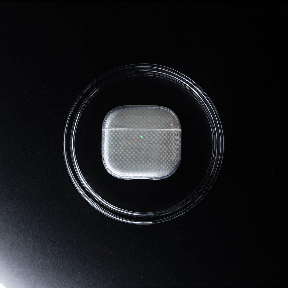 Apple AirPods 4 Kılıf Qi M-Safe Şarj Özellikli Native Union RE Clear Serisi Silikon Kapak Şeffaf