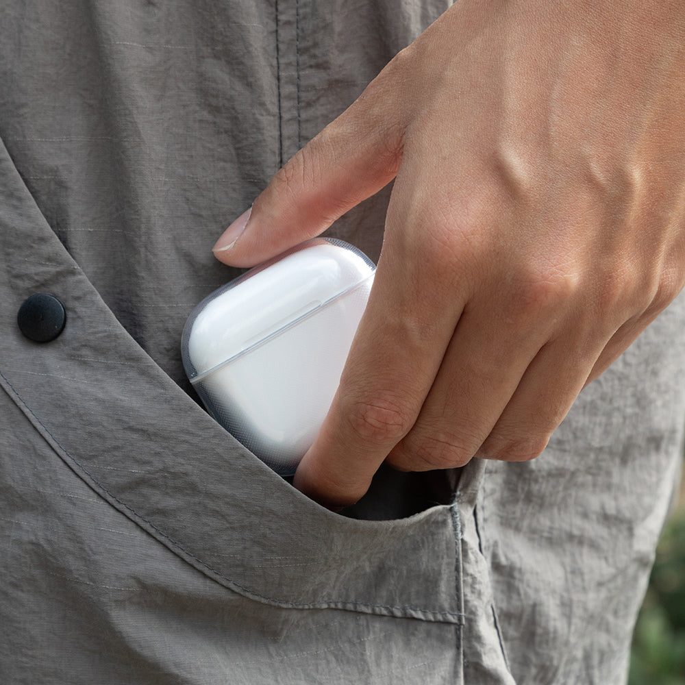 Apple AirPods 4 Kılıf Qi M-Safe Şarj Özellikli Native Union RE Clear Serisi Silikon Kapak Şeffaf
