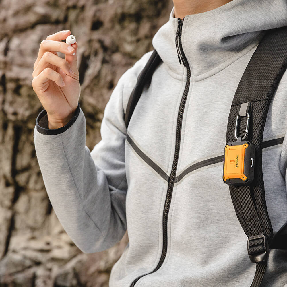 Airpods Pro 2 Kılıf Askılı Sağlam Tasarımlı Lisanslı Switcheasy Guardian Kılıf Sarı