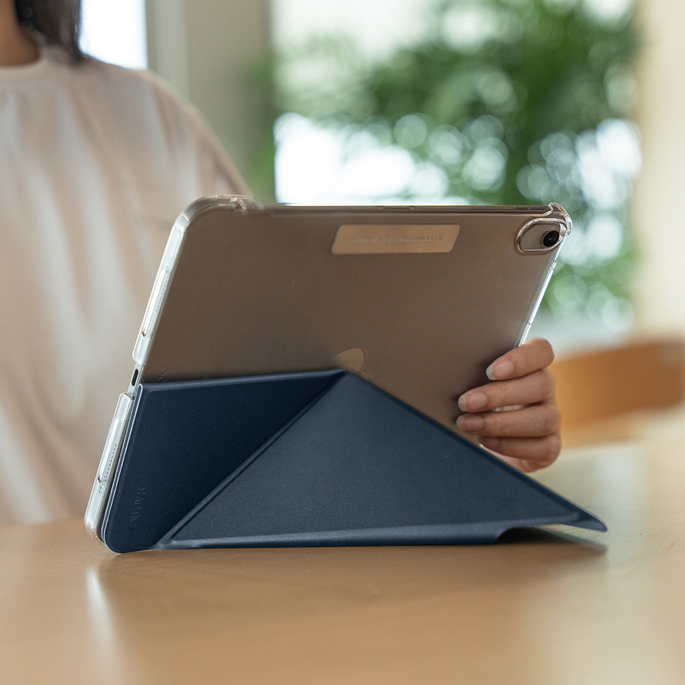 iPad Pro 11 2024 Raptic Clear Folio Airbagli Şeffaf Kılıflı Katlanabilir Standlı Kılıf Lacivert