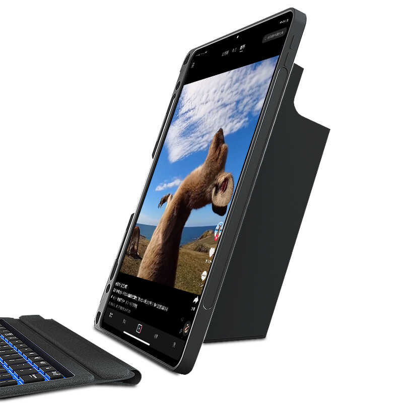 iPad Pro 12.9 2020 (4.Nesil) Wiwu Mag Touch Klavyeli Standlı Kılıf Siyah