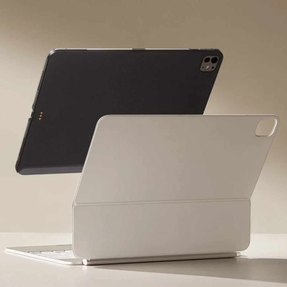 iPad Pro 13 2024 Kılıf Aramid Fiber Pitaka Ultra-Slim Classic Serisi Tablet Kılıf Siyah