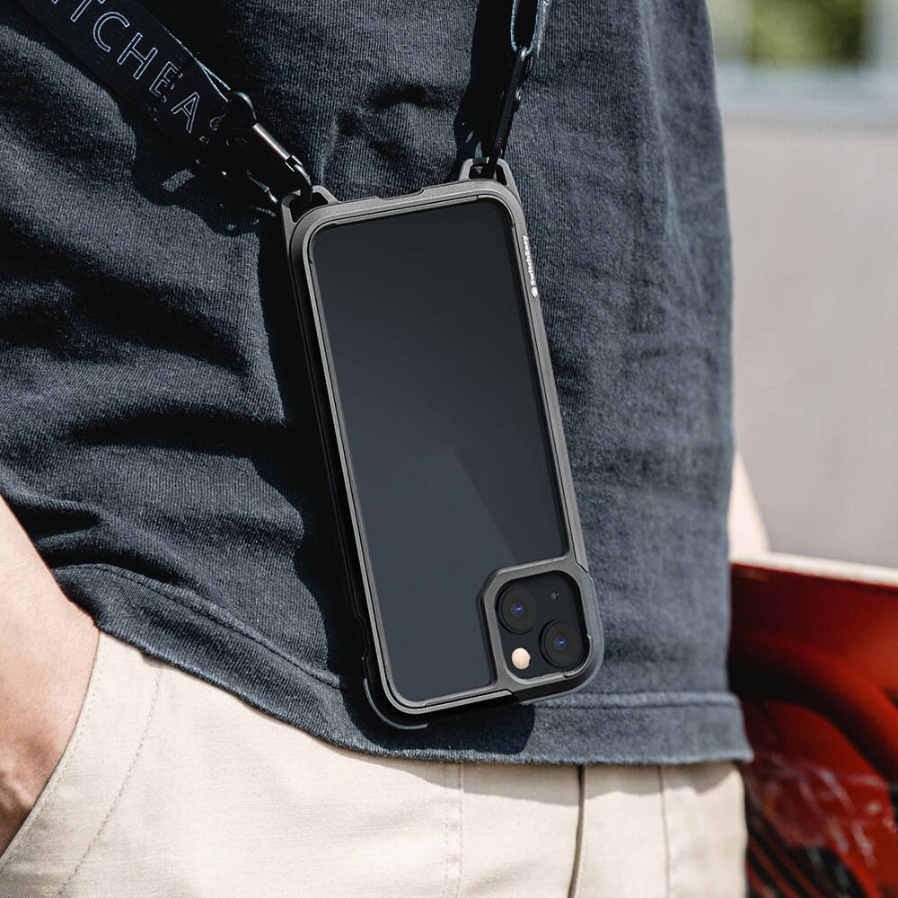 iPhone 13 Kılıf Boyun Askılı Kompozit Tasarımlı Şok Önleyicili Lisanslı Switcheasy Odyssey Kılıf Siyah