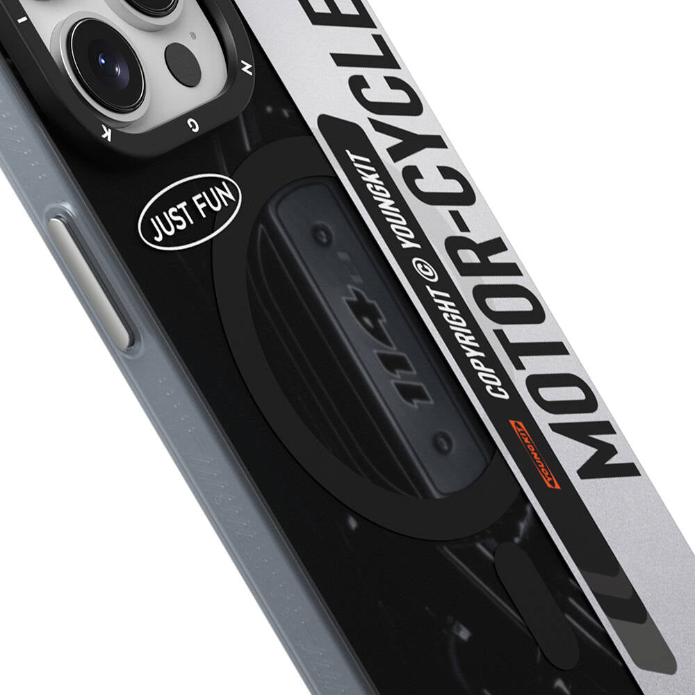 iPhone 14 Pro Kılıf Magsafe Şarj Özellikli Youngkit Motorcycle Legend Serisi Kılıf Siyah