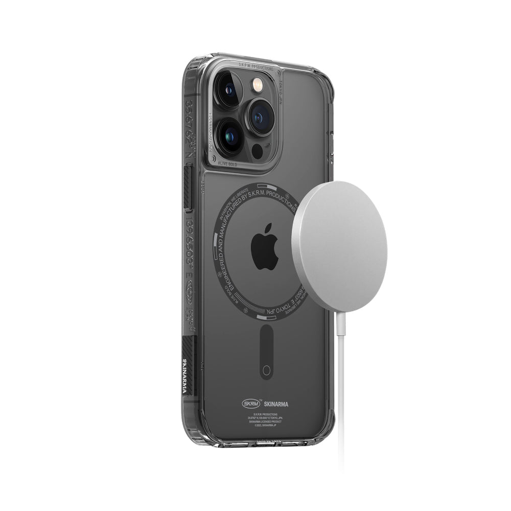 iPhone 14 Pro Kılıf SkinArma Şeffaf Airbag Tasarımlı Magsafe Şarj Özellikli Saido Kılıf Füme