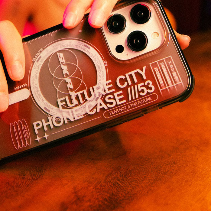 iPhone 14 Pro Kılıf SkinArma Şeffaf Airbag Tasarımlı Magsafe Şarj Özellikli Shorai Kılıf Kırmızı