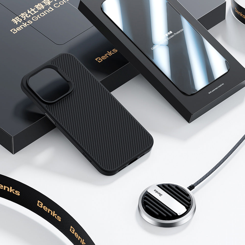 iPhone 14 Pro Max Benks Grand Combo MFM01 3in1 Aksesuar Seti Kılıf-Ekran Koruyucu-Wireless Şarj Aleti Siyah