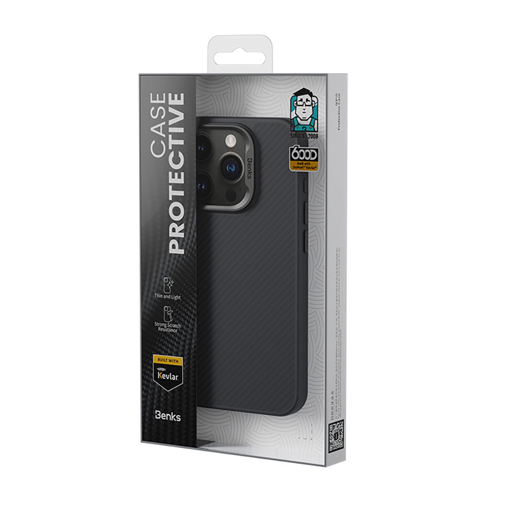 iPhone 15 Kılıf Karbon Fiber Magsafe Şarj Özellikli Benks Hybrid ArmorPro 600D Kevlar Kılıf Siyah