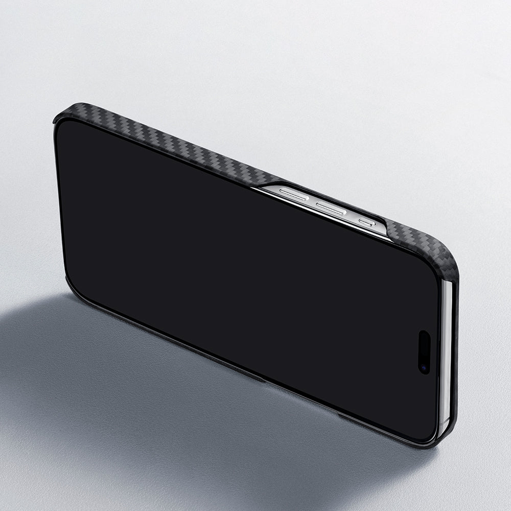 iPhone 15 Plus Kılıf Magsafe Şarj Özellikli 1500D Aramid Fiber Pitaka Ultra-Slim Classic Serisi Black-Grey Twill Kılıf Siyah-Gri