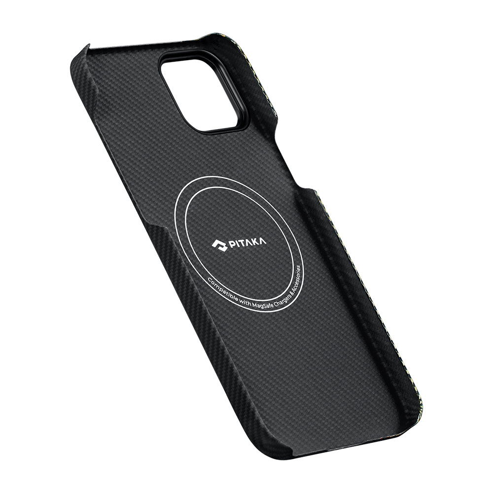 iPhone 15 Plus Kılıf Magsafe Şarj Özellikli 600D Aramid Fiber Pitaka Tactile Woven Orchestra Serisi Overture Kılıf Siyah-Yeşil