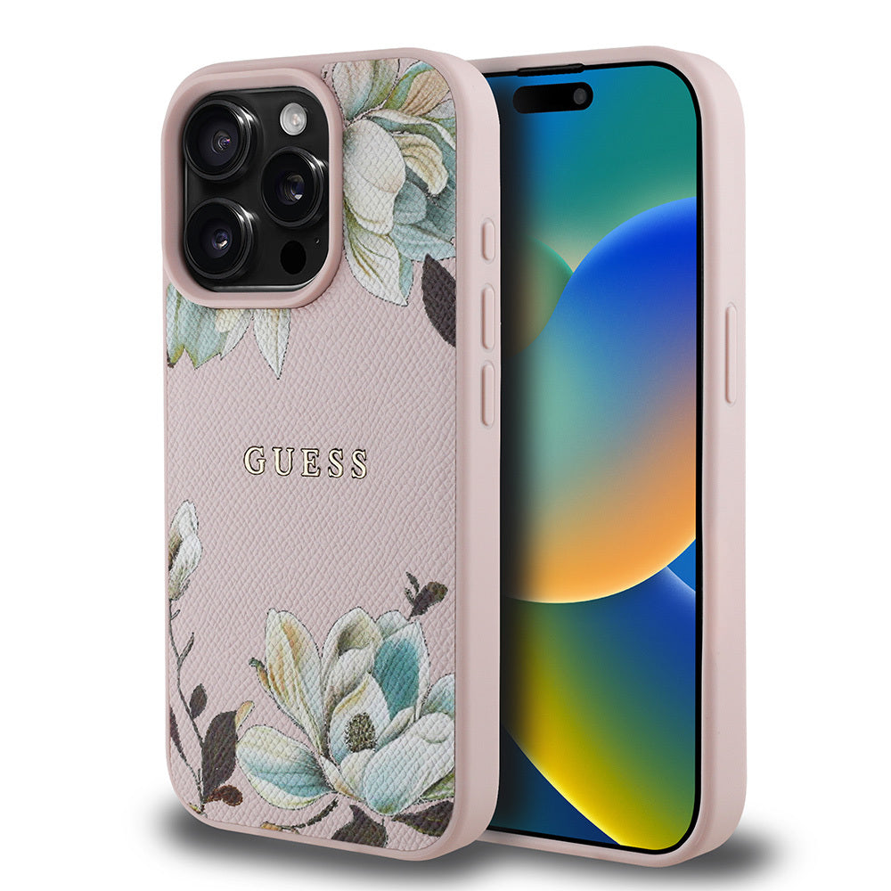 Apple iPhone 15 Pro Max Kılıf Guess Orjinal Lisanslı M-safe Şarj Özellikli Taneli Çiçek Tasarımlı Metal Yazı Logolu Kapak Siyah