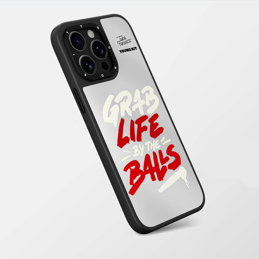 iPhone 15 Pro Max Kılıf Tobias Fonseca Tasarımlı Youngkit Mirror Kılıf Pembe