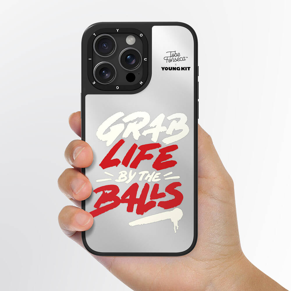 iPhone 15 Pro Max Kılıf Tobias Fonseca Tasarımlı Youngkit Mirror Kılıf Pembe