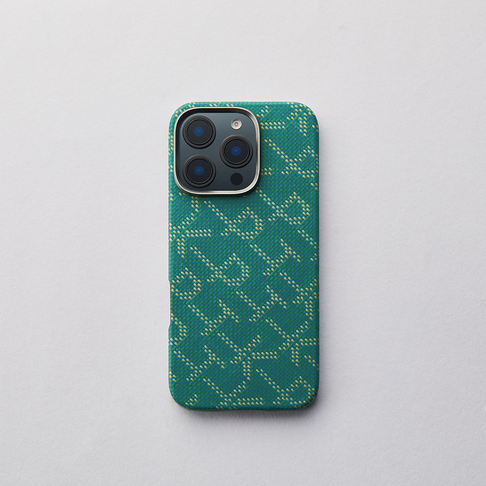 iPhone 16 Pro Kılıf MagSafe Şarj Özellikli Aramid Fiber Pitaka Tactile Woven Monogram Serisi Kılıf Yeşil