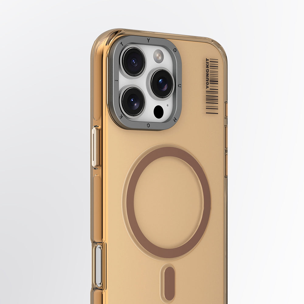 iPhone 16 Pro Kılıf Magsafe Şarj Özellikli Şeffaf Youngkit Crystal Shield Serisi Kılıf Gold