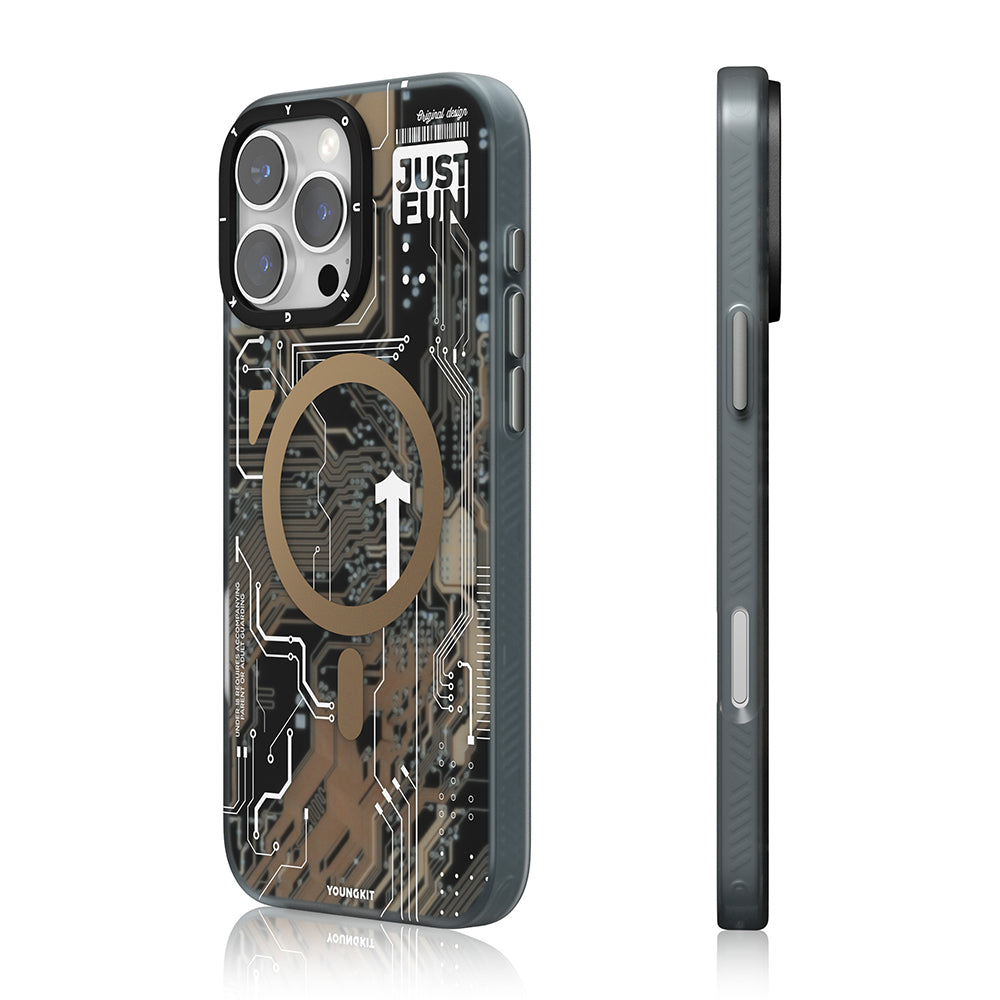 iPhone 16 Pro Kılıf Magsafe Şarj Özellikli Youngkit Technology Serisi Kılıf Desert Gold