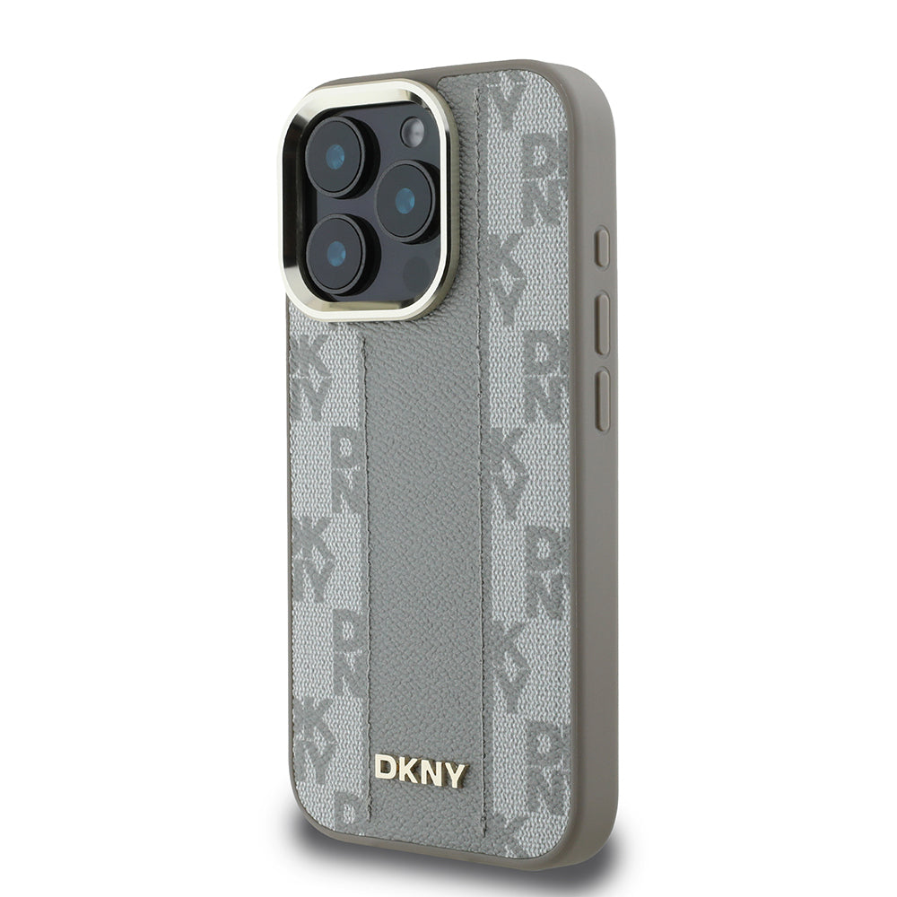iPhone 16 Pro Max Kılıf DKNY Orjinal Lisanslı Magsafe Şarj Özellikli 3D Yazılı Checkered Pattern Kılıf Bej
