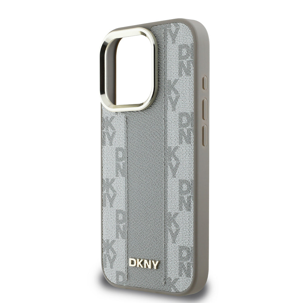 iPhone 16 Pro Max Kılıf DKNY Orjinal Lisanslı Magsafe Şarj Özellikli 3D Yazılı Checkered Pattern Kılıf Siyah