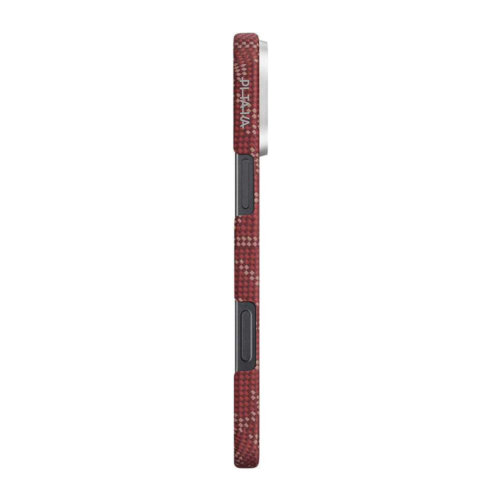 iPhone 16 Pro Kılıf MagSafe Şarj Özellikli Aramid Fiber Pitaka Tactile Woven Monogram Serisi Kılıf Kırmızı