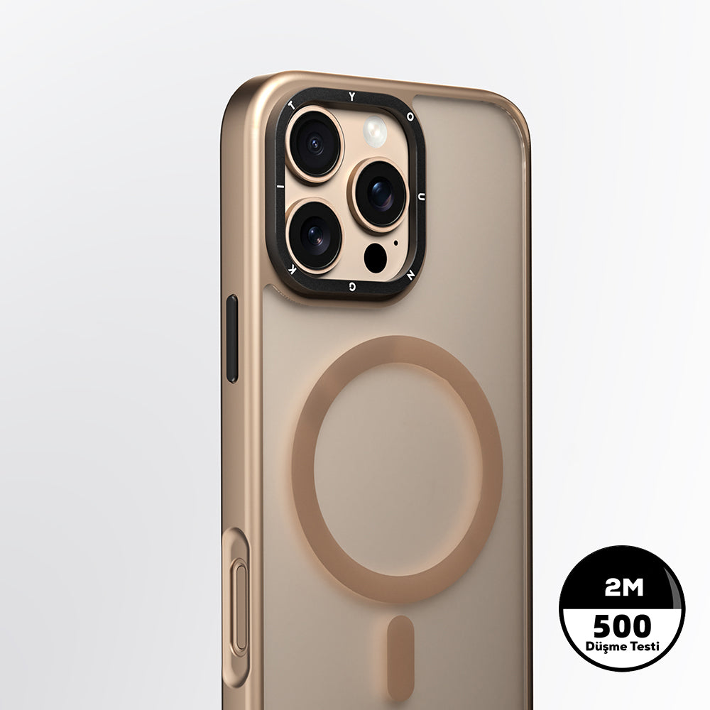 Apple iPhone 16 Pro Max Kılıf Magsafe Şarj Özellikli Cam Arka Yüzey TPU Youngkit Gemstone Serisi Kapak Gold