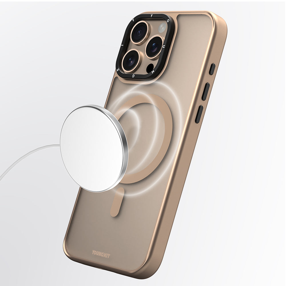 Apple iPhone 16 Pro Max Kılıf Magsafe Şarj Özellikli Cam Arka Yüzey TPU Youngkit Gemstone Serisi Kapak Gold