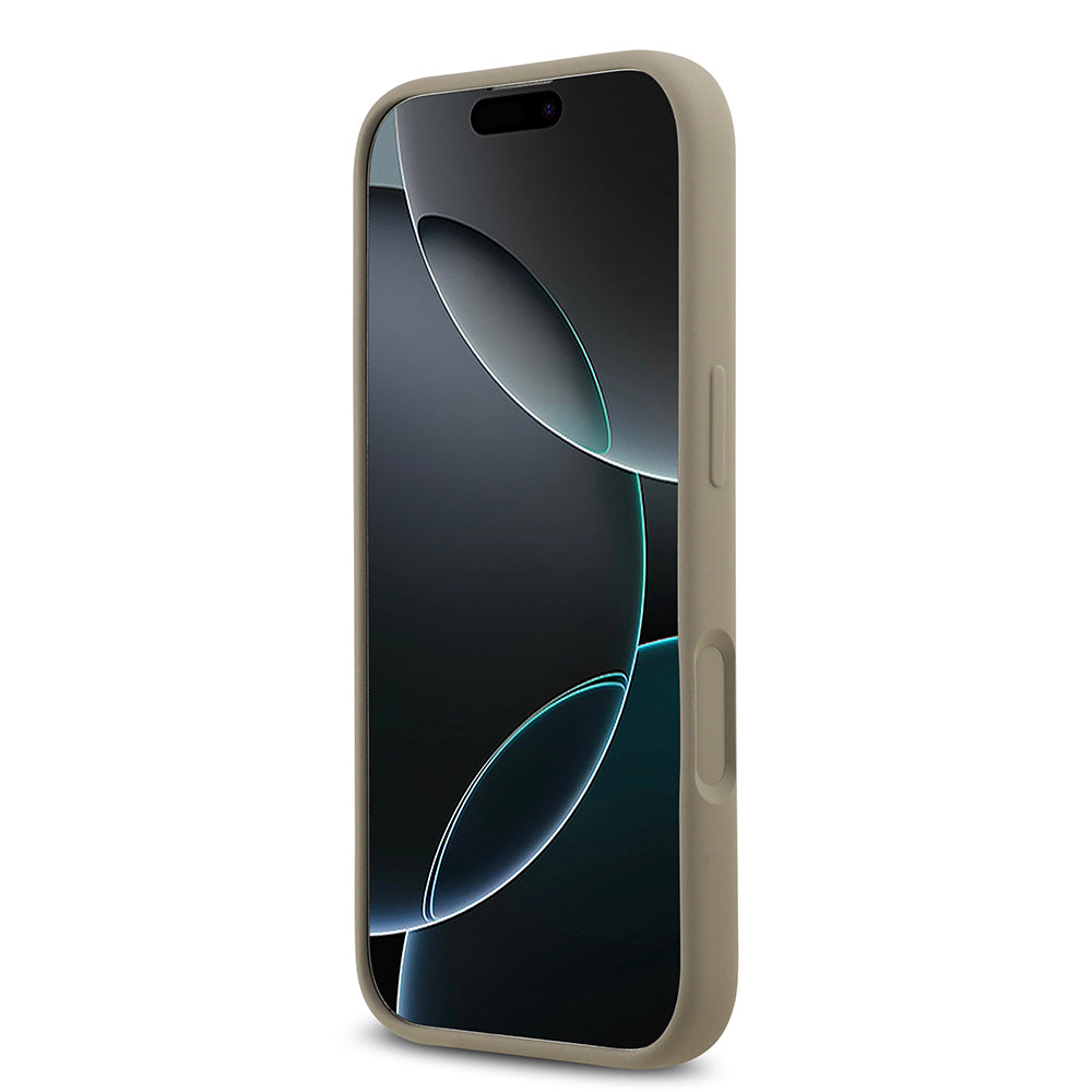 Apple iPhone 17 Kılıf Guess Orjinal Lisanslı Grained Yazı Logolu Kapak Kahverengi