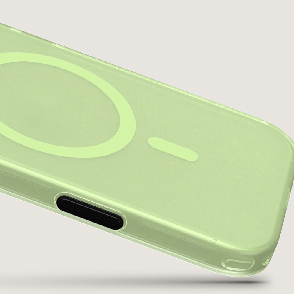 Apple iPhone 17 Kılıf M-safe Şarj Özellikli Benks Lucid Armor Kapak Açık Yeşil