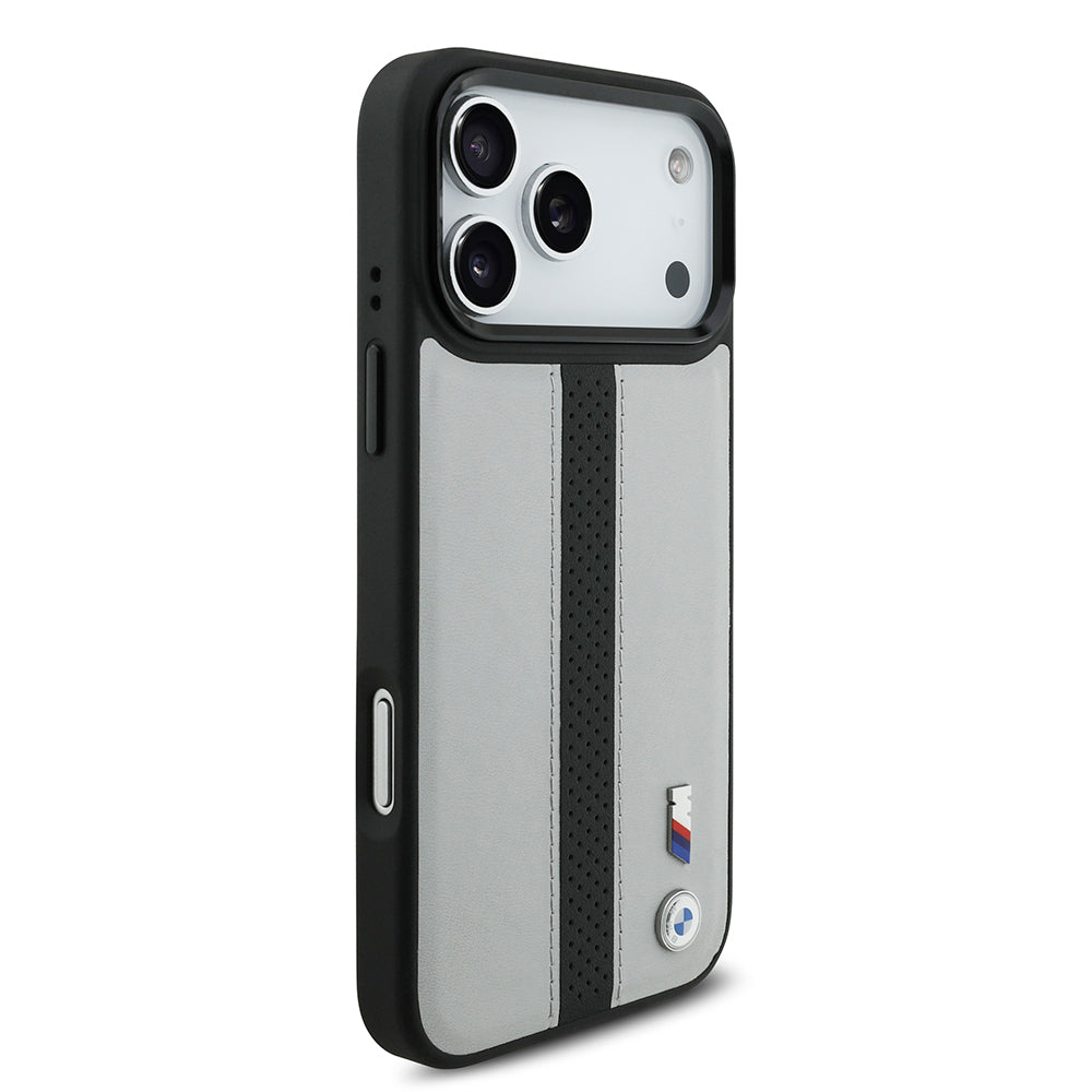 Apple iPhone 17 Pro Kılıf BMW Orjinal Lisanslı M-safe Şarj Özellikli Deri Arka Yüzey Metal Logolu Delikli Şerit Tasarımlı Kapak Gri
