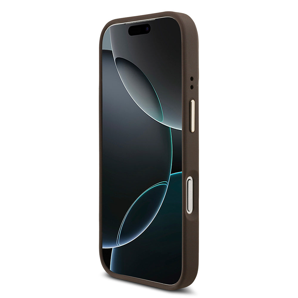 Apple iPhone 17 Pro Kılıf Guess Orjinal Lisanslı M-safe Şarj Özellikli 4G Metal Büyük Logolu Kartlıklı Kapak Kahverengi