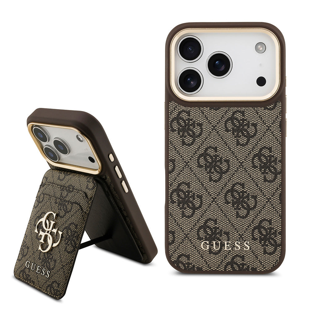 Apple iPhone 17 Pro Kılıf Guess Orjinal Lisanslı M-safe Şarj Özellikli 4G Metal Büyük Logolu Kartlıklı Kapak Kahverengi