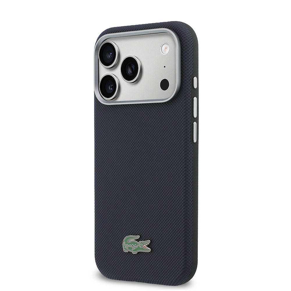 Apple iPhone 17 Pro Kılıf Lacoste Orjinal Lisanslı M-Safe Şarj Özellikli PVC Yarı Pike Desenli Arka Yüzey İkonik Timsah Dokuma Logolu Kapak Lacivert