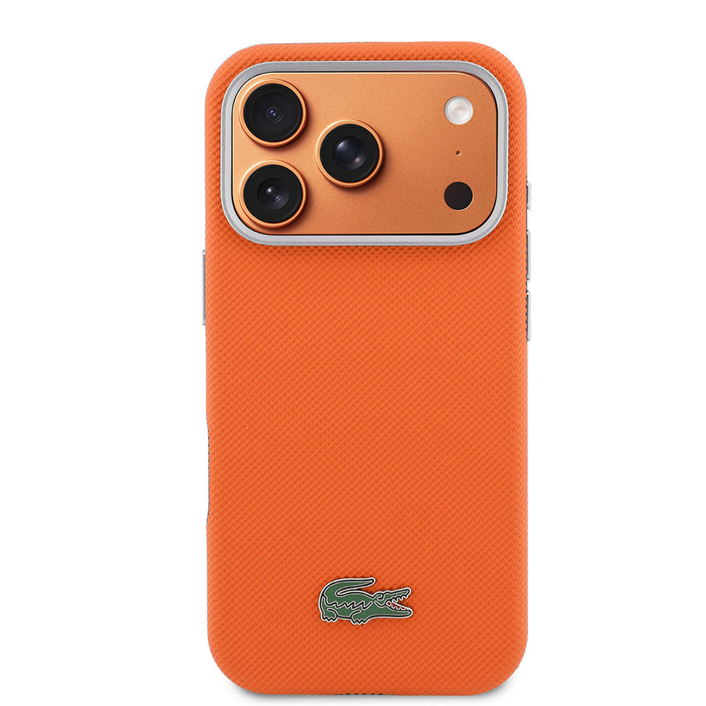 Apple iPhone 17 Pro Kılıf Lacoste Orjinal Lisanslı M-Safe Şarj Özellikli PVC Yarı Pike Desenli Arka Yüzey İkonik Timsah Dokuma Logolu Kapak Turuncu