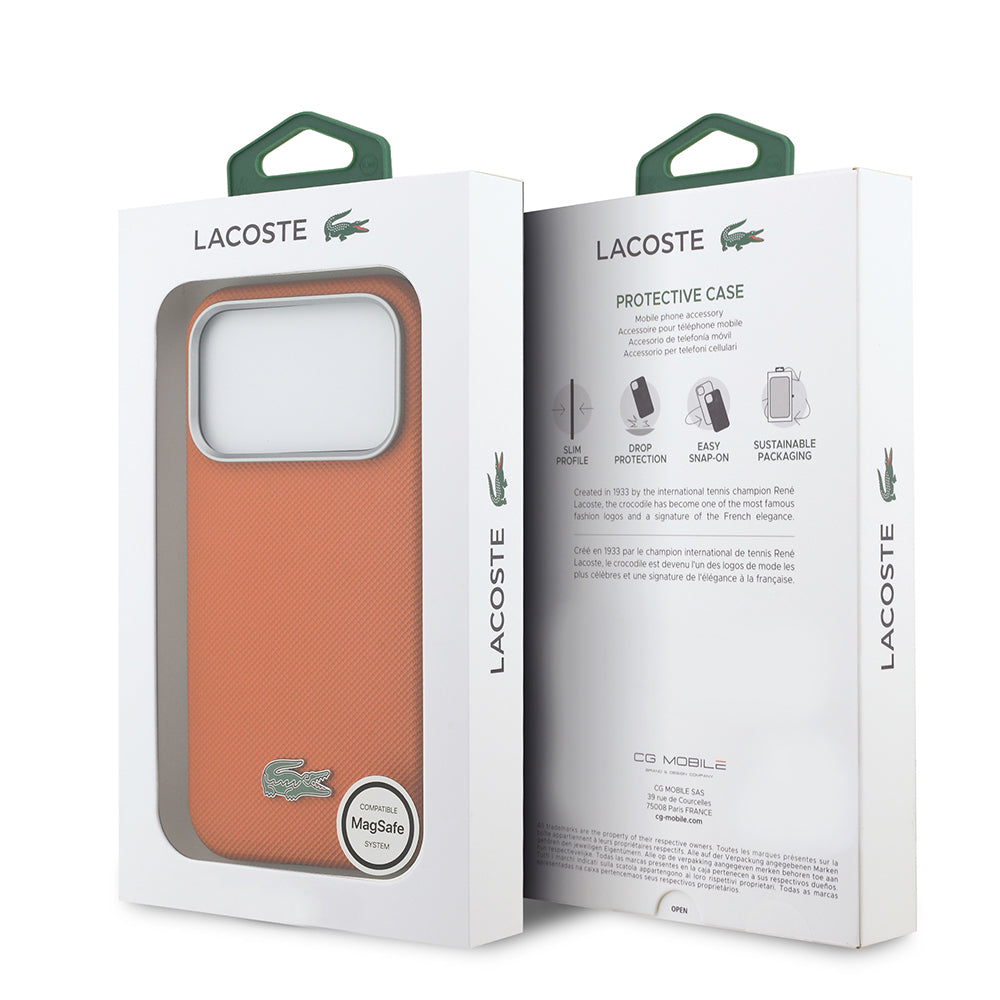 Apple iPhone 17 Pro Kılıf Lacoste Orjinal Lisanslı M-Safe Şarj Özellikli PVC Yarı Pike Desenli Arka Yüzey İkonik Timsah Dokuma Logolu Kapak Turuncu
