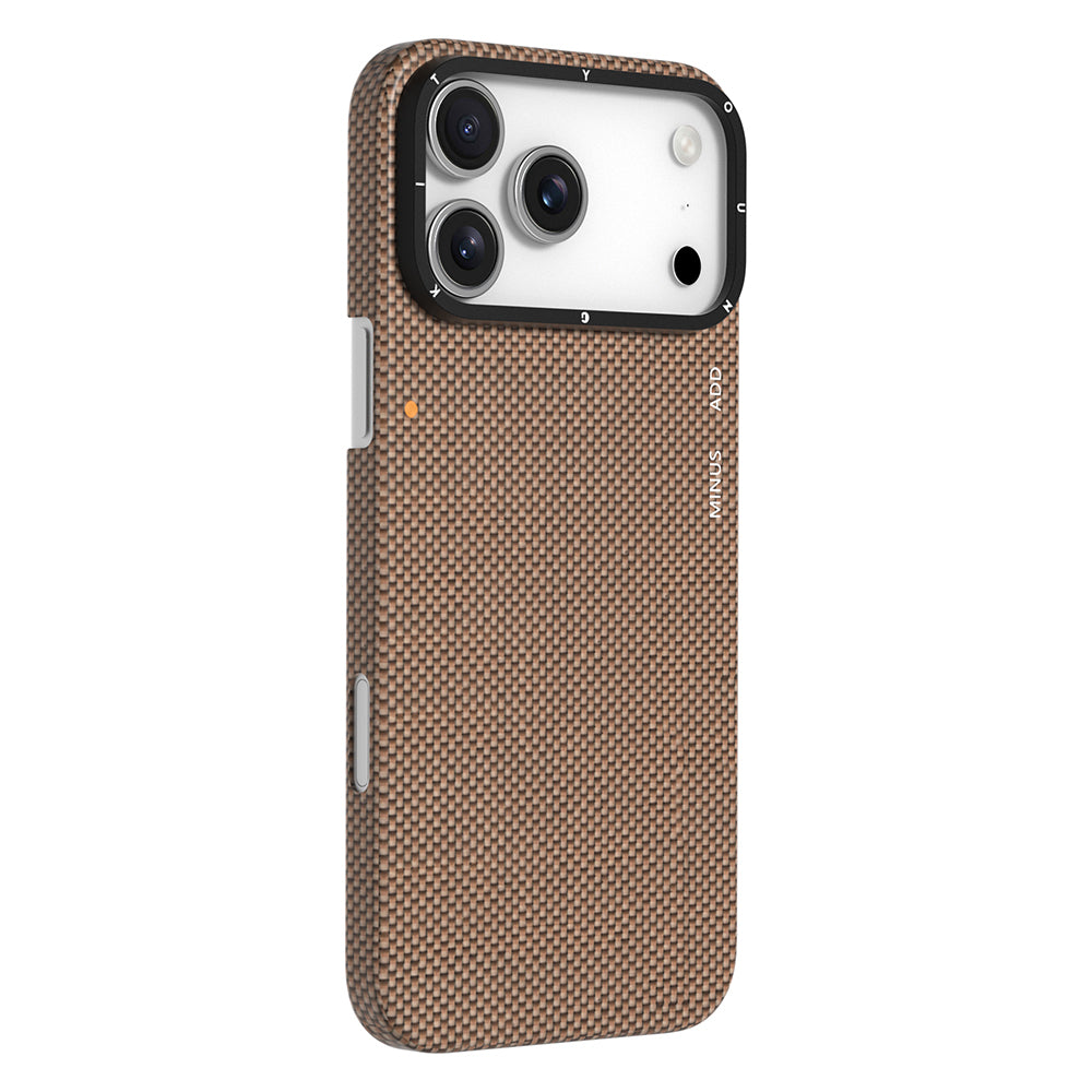 Apple iPhone 17 Pro Kılıf M-safe Şarj Özellikli Aramid Fiber Youngkit 1500D Kevlar Extreme Wing Titanyum-Gold Serisi Kapak Siyah