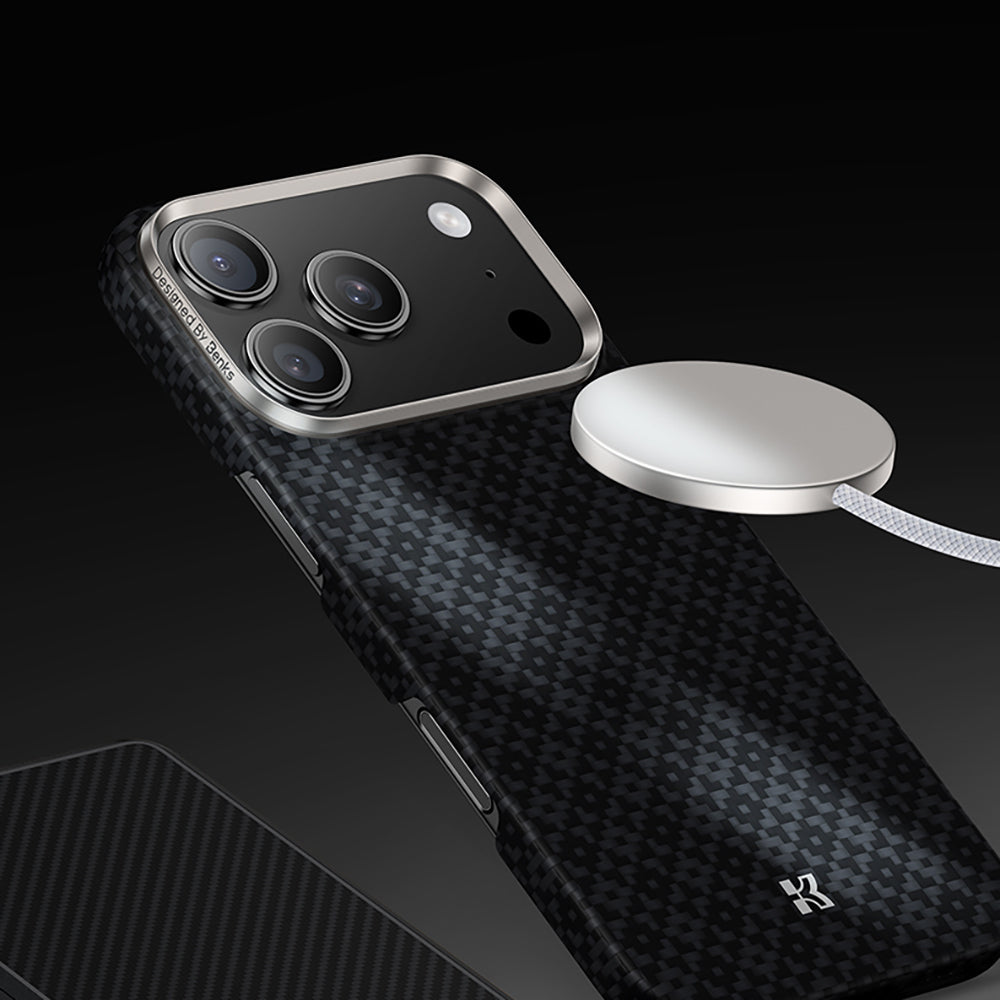 Apple iPhone 17 Pro Kılıf M-Safe Şarj Özellikli Benks ArmorAir ArmorGrid Serisi Kevlar Kapak Siyah