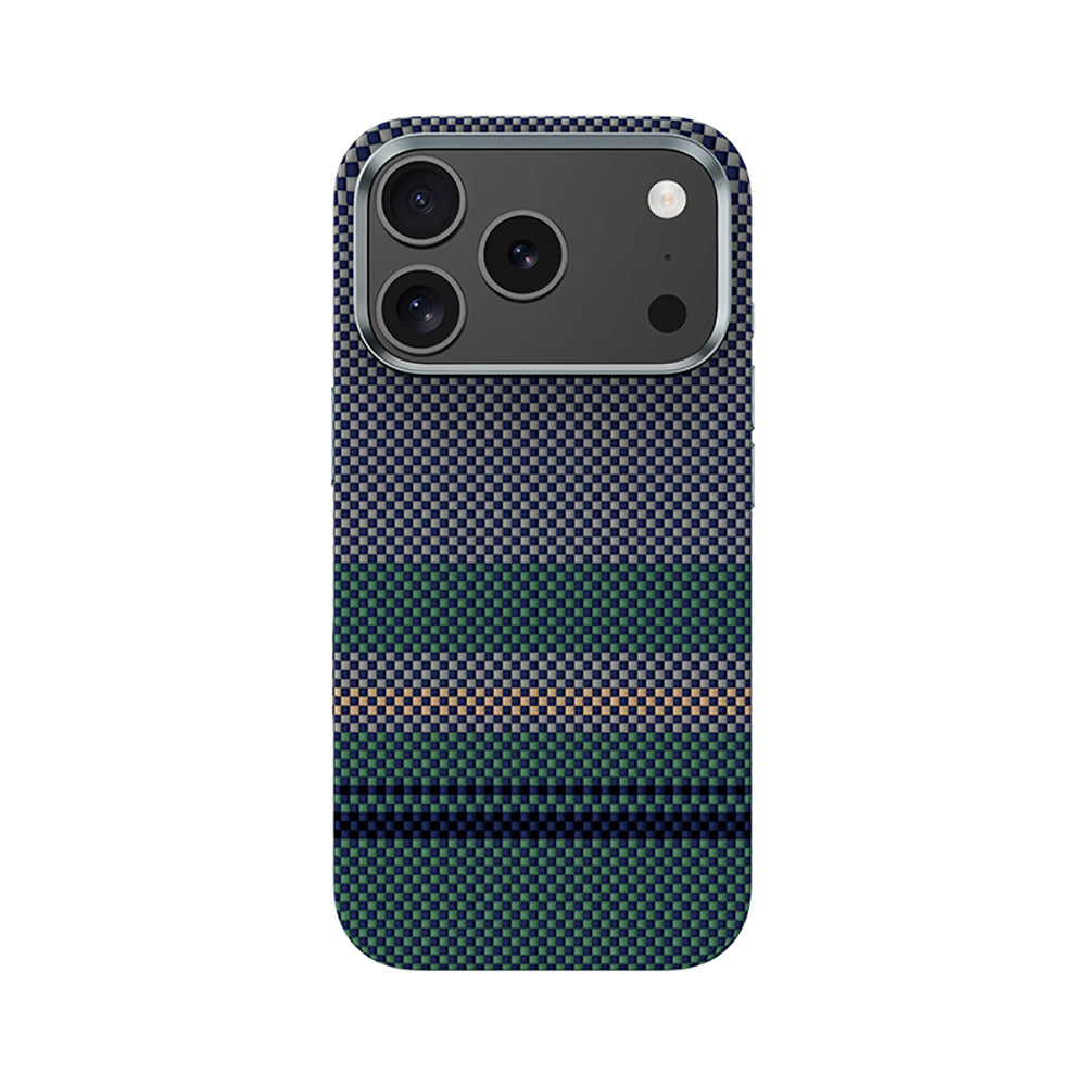 Apple iPhone 17 Pro Kılıf M-safe Şarj Özellikli Karbon Fiber Tasarımlı Benks Aurora ArmorPro Kevlar Kapak Yeşil
