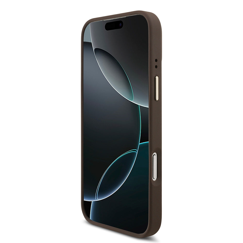 Apple iPhone 17 Pro Max Kılıf Guess Orjinal Lisanslı M-safe Şarj Özellikli 4G Metal Büyük Logolu Kartlıklı Kapak Kahverengi