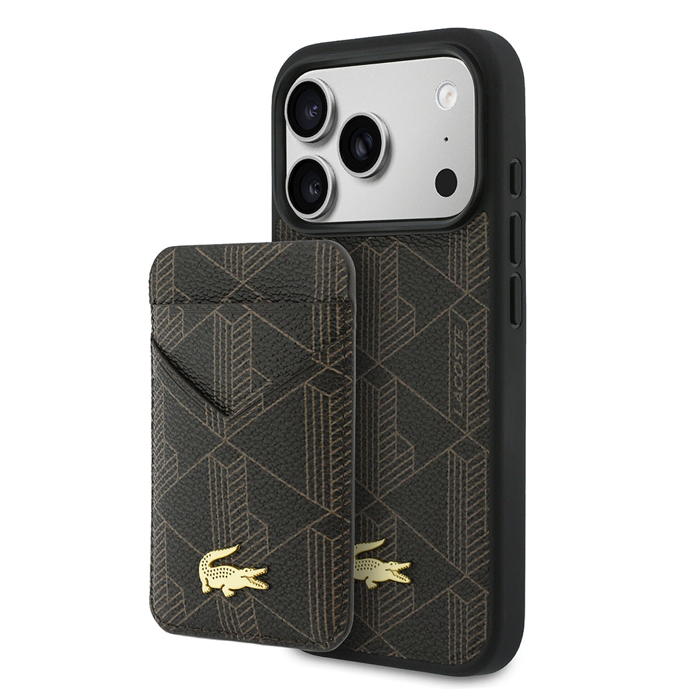 Apple iPhone 17 Pro Max Kılıf Lacoste Orjinal Lisanslı M-safe Şarj Özellikli PU Deri Tasarımlı Kartlıklı Karışık Monogram Desenli Kapak Kahverengi