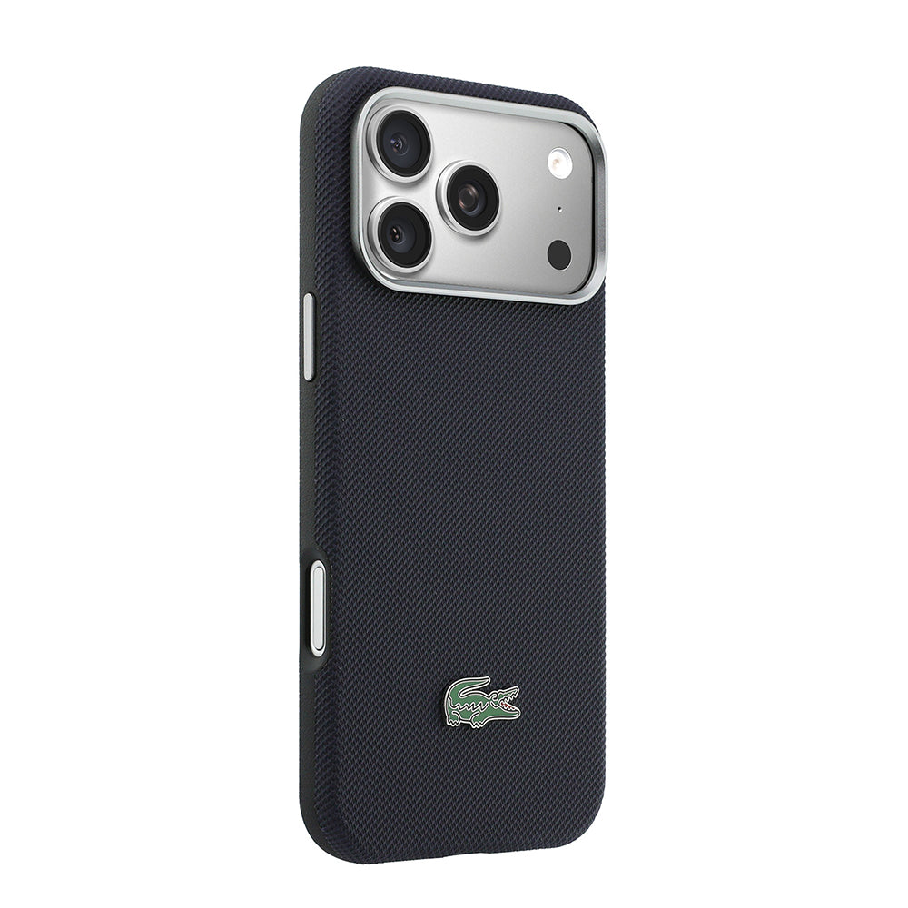 Apple iPhone 17 Pro Max Kılıf Lacoste Orjinal Lisanslı M-Safe Şarj Özellikli PVC Yarı Pike Desenli Arka Yüzey İkonik Timsah Dokuma Logolu Kapak Lacivert