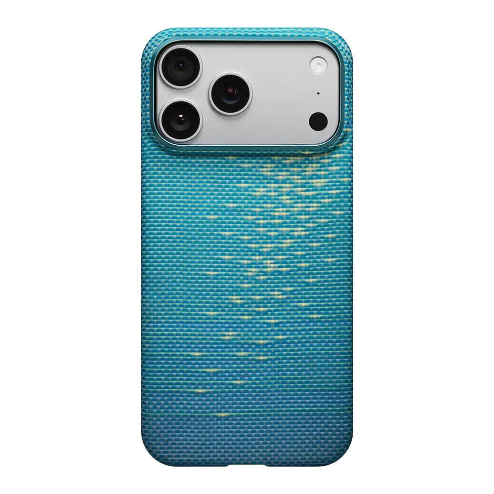 Apple iPhone 17 Pro Max Kılıf M-safe Şarj Özellikli Aramid Fiber Pitaka Glints of Gold Ultra Slim Serisi Mavi Kapak