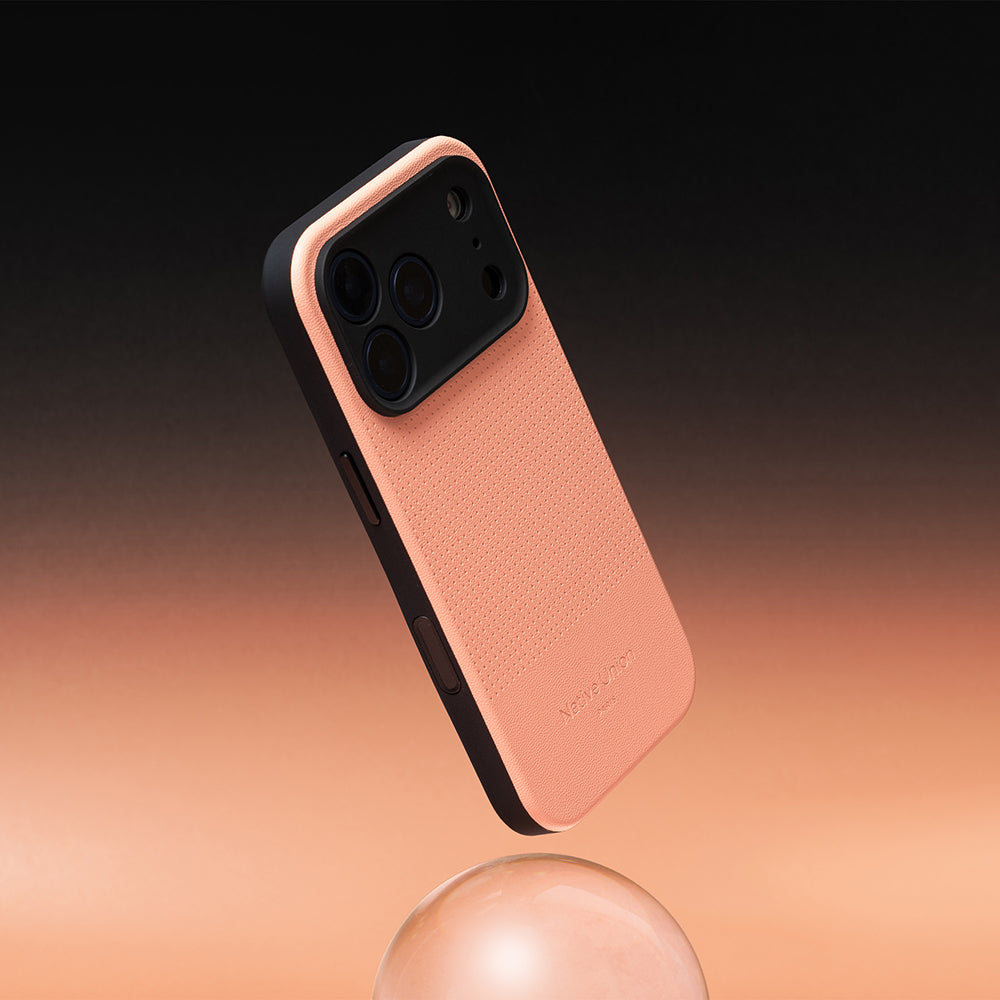Apple iPhone 17 Pro Max Kılıf M-safe Şarj Özellikli Deri Dokulu Native Union 2025 Active Serisi Kapak Beyaz