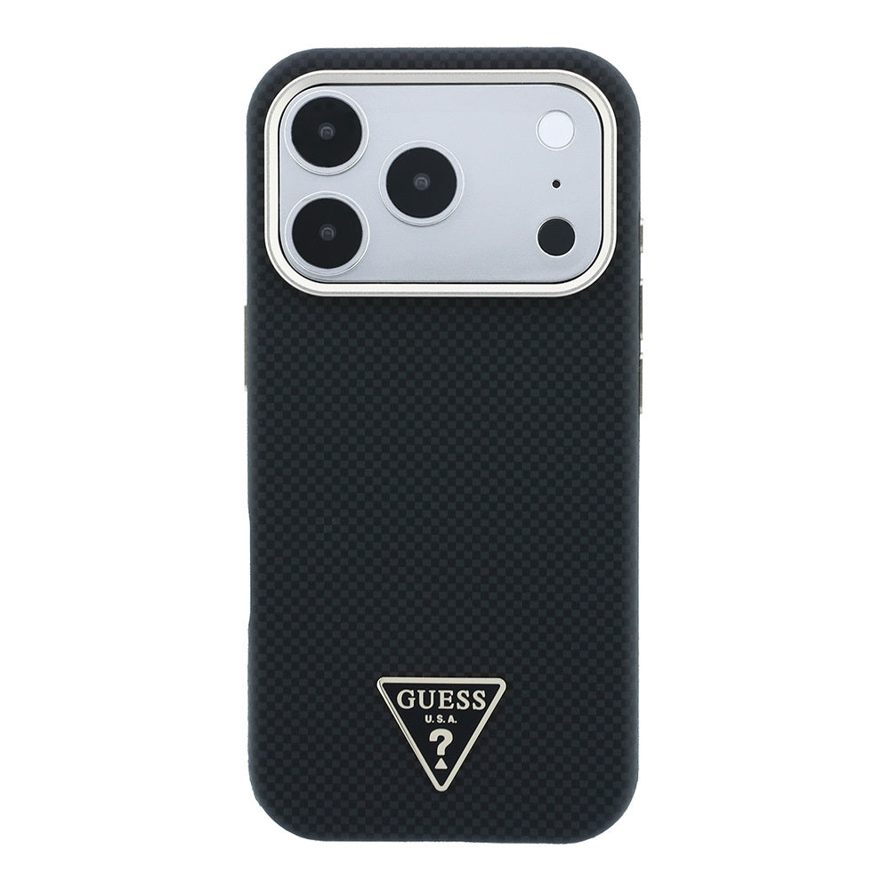 Apple iPhone 18 Pro Kılıf Guess Orjinal Lisanslı M-safe Şarj Özellikli PU Metal Üçgen Logolu Karbon Fiber Kevlar Kapak Siyah