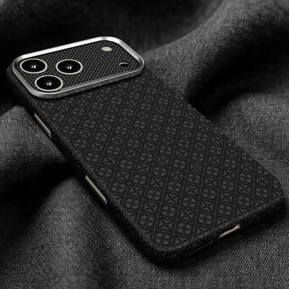 Apple iPhone 18 Pro Kılıf M-Safe Şarj Özellikli Zore Paris Velix Sert PC Kapak Siyah