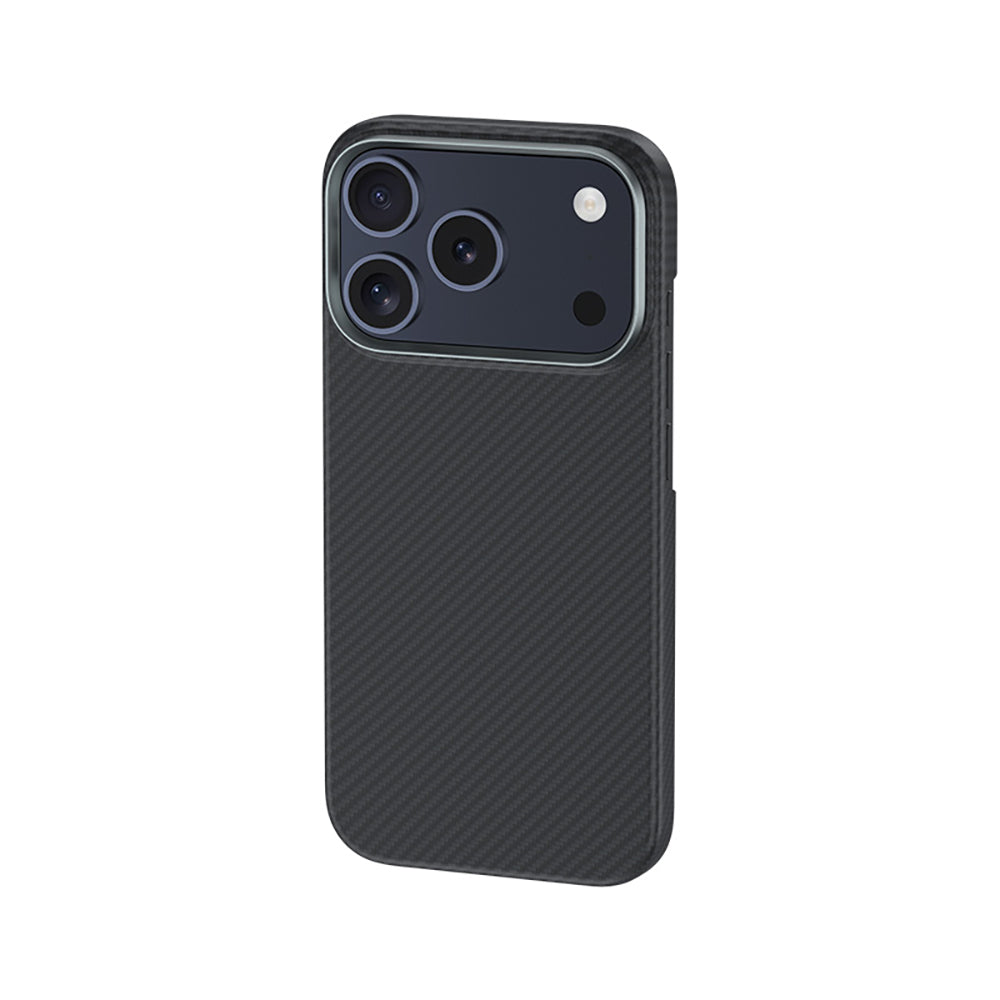 Apple iPhone 18 Pro Max Kılıf Karbon Fiber M-safe Şarj Özellikli Benks Armor Air Yükseltimiş Kamera Çerçevesi C1 600D Kevlar Kapak Siyah