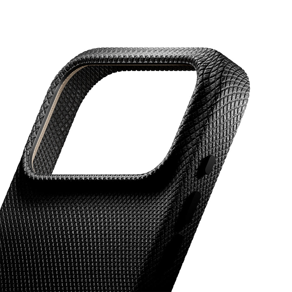 Apple iPhone 18 Pro Max Kılıf M-safe Şarj Özellikli Deri Dokulu Native Union RE Classic Serisi Kapak Siyah